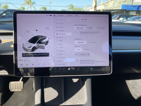 Used 2021 Tesla Model 3 Standard Range Plus RWD image 13