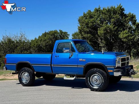 Used 1992 Dodge D/W Truck 250 image 5