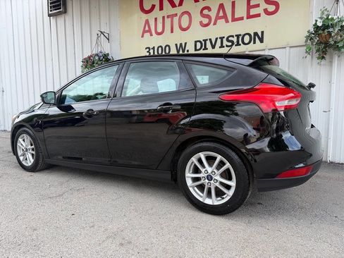 Used 2016 Ford Focus SE FWD image 6