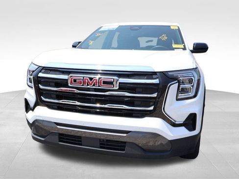 Used 2026 GMC Terrain Elevation AWD/4WD image 3