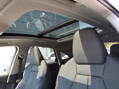 New 2026 Audi Q5 Premium Plus image 7