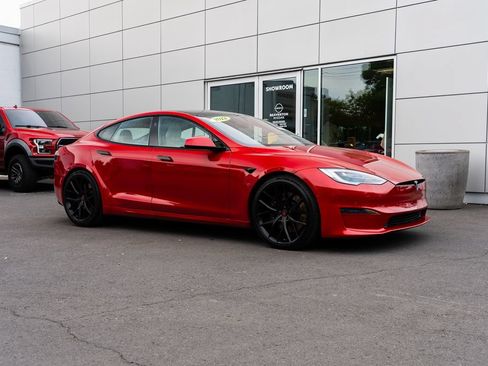 Used 2022 Tesla Model S AWD/4WD image 25