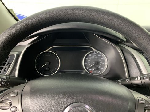 Used 2019 Nissan Murano S AWD/4WD image 22