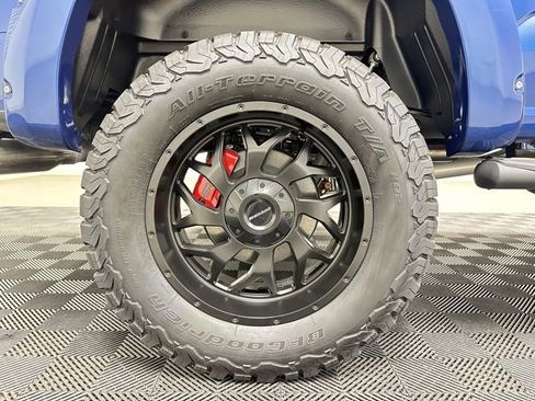 New 2023 Ford F150 XLT w/ Equipment Group 302A High image 8