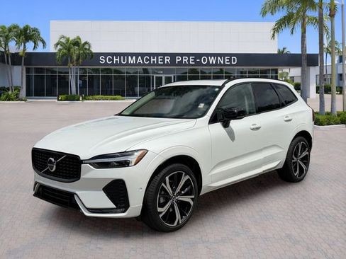Certified 2024 Volvo XC60 B5 Ultimate AWD/4WD image 3