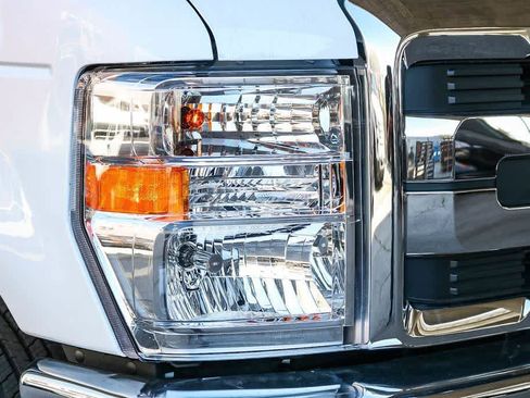 New 2026 Ford E-350 and Econoline 350 Super Duty w/ Power Equipment Group RWD image 5