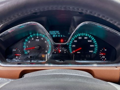 Used 2016 Chevrolet Traverse LT w/ Style and Technology Package image 29