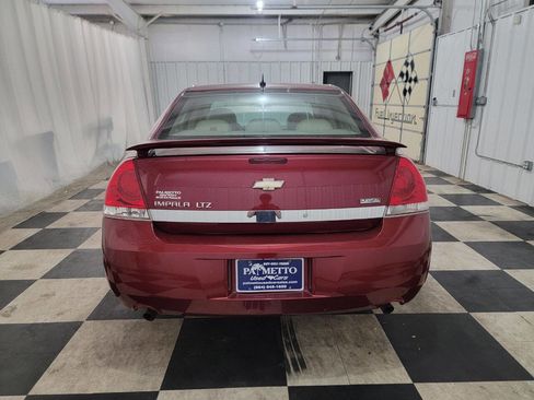 Used 2010 Chevrolet Impala LTZ FWD image 7