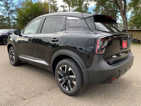 New 2026 Nissan Kicks SV w/ Cold Weather Package image 3