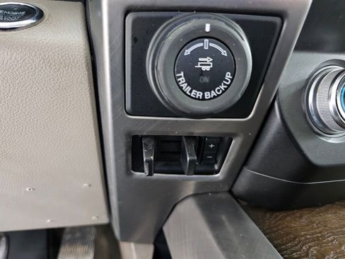 Used 2019 Ford F150 Limited w/ Trailer Tow Package image 20