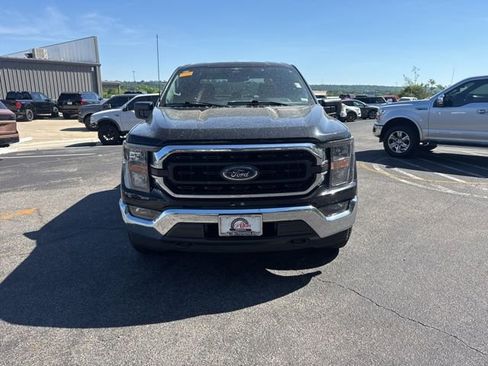 Used 2023 Ford F150 XLT image 2