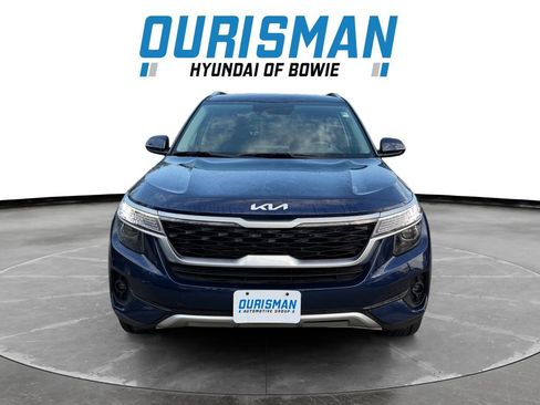 Used 2023 Kia Seltos EX image 8