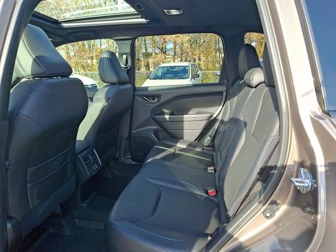 Certified 2025 Subaru Forester Limited w/ Protection Package (1PH) image 10