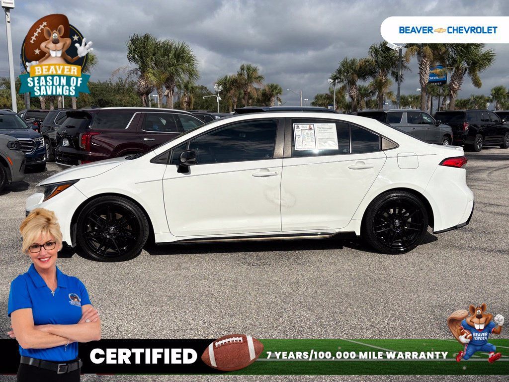 Used 2021 Toyota Corolla SE FWD image 4