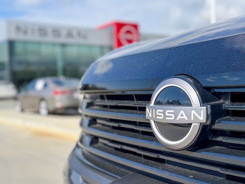 New 2026 Nissan Kicks SV image 9