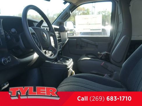New 2026 Chevrolet Express 2500 w/ Driver Convenience Package RWD image 35