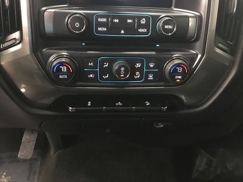 Used 2018 Chevrolet Silverado 1500 LT w/ All Star Edition image 20