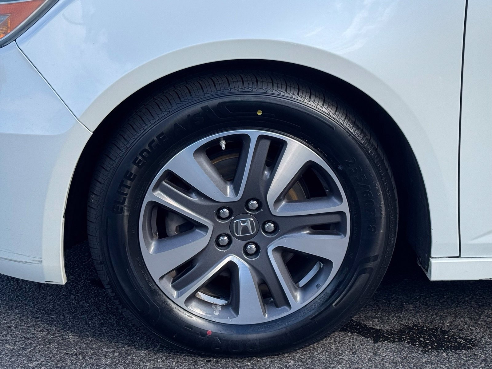 Used 2014 Honda Odyssey Touring image 61