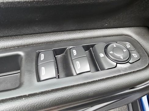 Certified 2022 GMC Terrain SLT w/ LPO, Floor Liner Package image 23