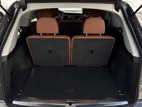 Used 2022 Audi Q7 3.0T Premium Plus image 11