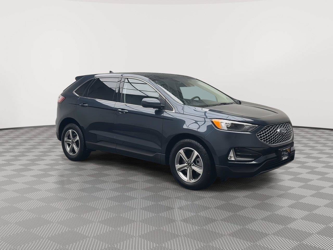 Certified 2024 Ford Edge SEL w/ Convenience Package AWD/4WD image 35