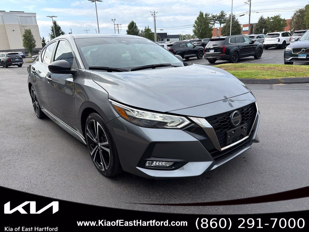 Used 2023 Nissan Sentra SR w/ Electronics Package FWD image 5
