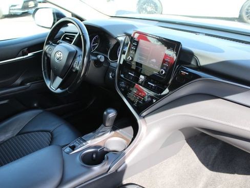 Certified 2022 Toyota Camry SE w/ Convenience Package AWD/4WD image 20