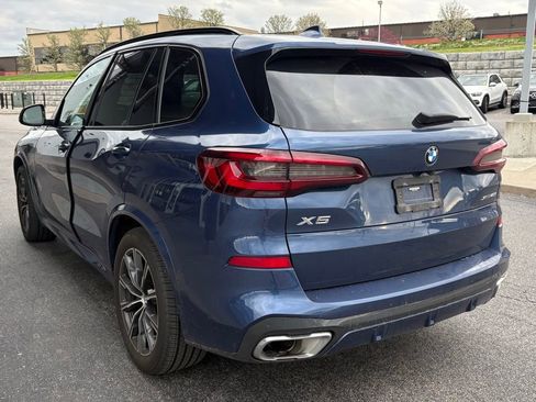 Used 2023 BMW X5 xDrive40i w/ M Sport Package AWD/4WD image 4