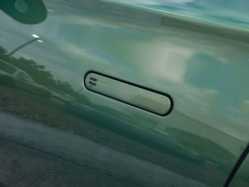 Used 2021 Aston Martin DBX AWD/4WD image 50