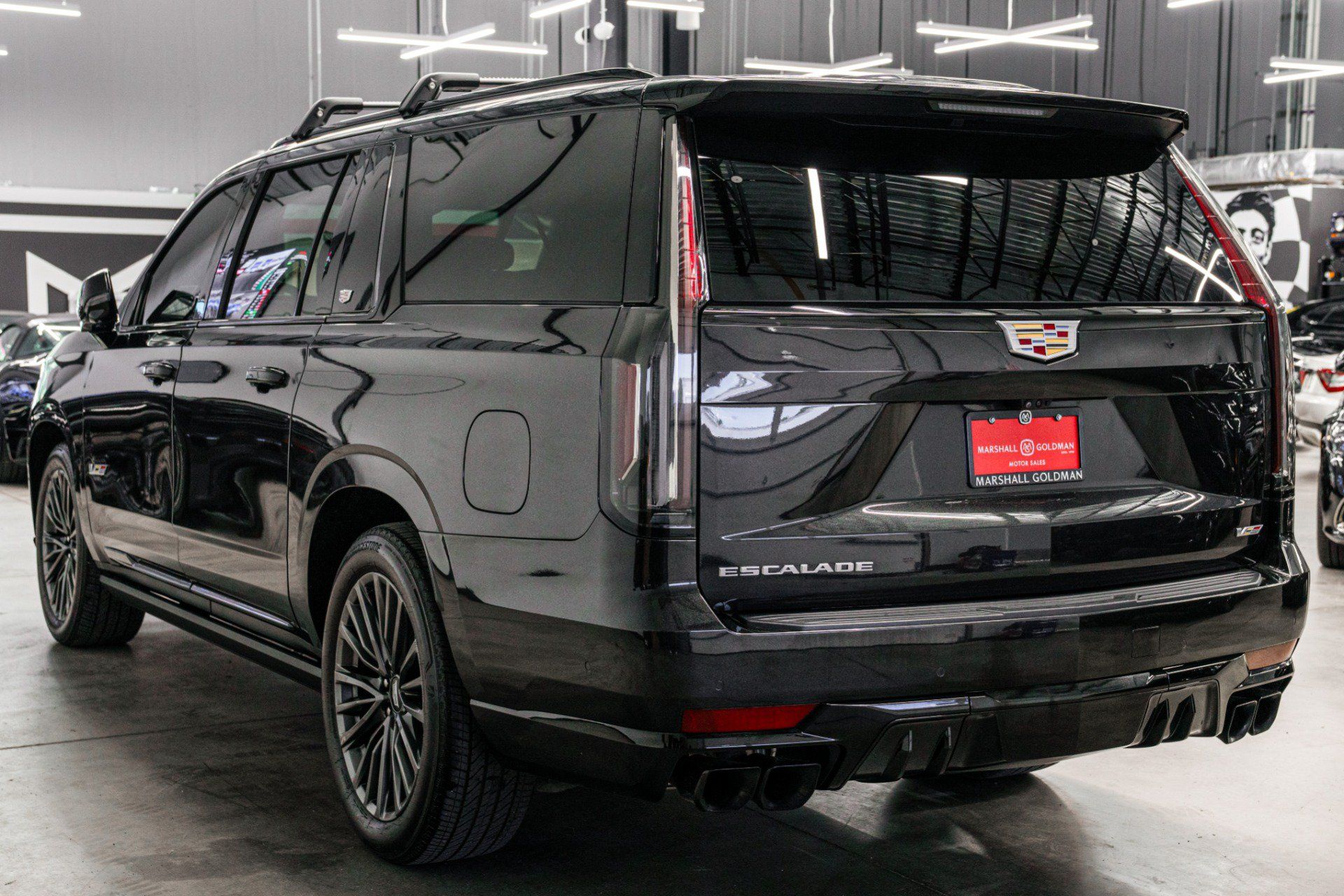 Used 2024 Cadillac Escalade ESV V w/ LPO, Floor Liner Package AWD/4WD image 6