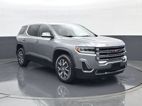 Used 2023 GMC Acadia SLE FWD image 3