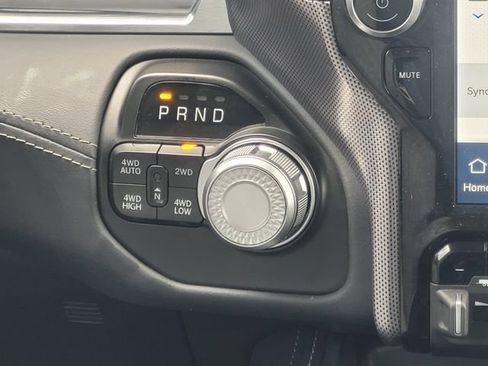 Used 2022 RAM 1500 Limited AWD/4WD image 19