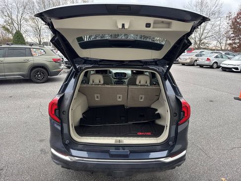 Used 2019 GMC Terrain Denali w/ LPO, 'HIT The Road' Package image 11