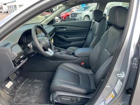 New 2026 Honda Accord Touring image 4