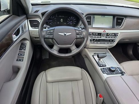 Used 2018 Genesis G80 5.0 Ultimate RWD image 6