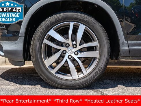 Used 2016 Honda Pilot Touring image 11