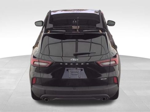 Used 2025 Ford Escape ST-Line image 6