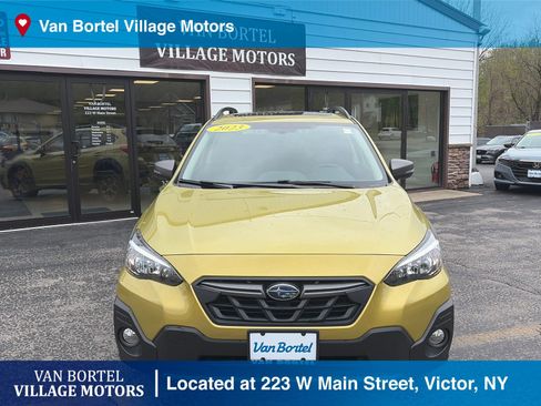 Used 2023 Subaru Crosstrek 2.5i Sport AWD/4WD image 3