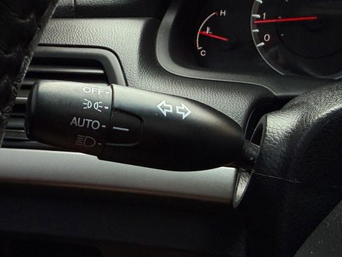 Used 2011 Honda Accord EX-L image 50