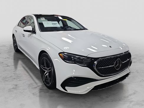 New 2026 Mercedes-Benz E 350 Sedan image 3