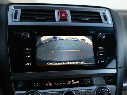 Used 2016 Subaru Outback 2.5i Limited image 40