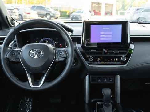 Certified 2023 Toyota Corolla Cross AWD Hybrid w/ Convenience Package image 28