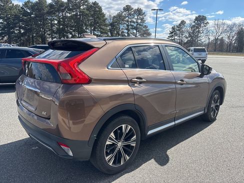 Used 2020 Mitsubishi Eclipse Cross FWD image 8