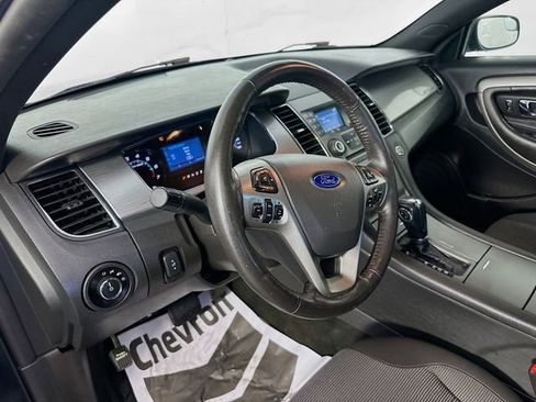 Used 2016 Ford Taurus SEL FWD image 9