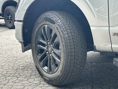 New 2025 Ford F150 XLT w/ Equipment Group 302A MID