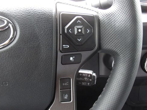 Certified 2023 Toyota Tacoma TRD Sport AWD/4WD image 27