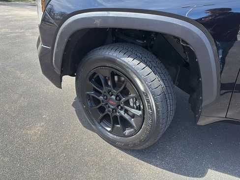 Used 2022 Toyota Tundra SR5 image 4