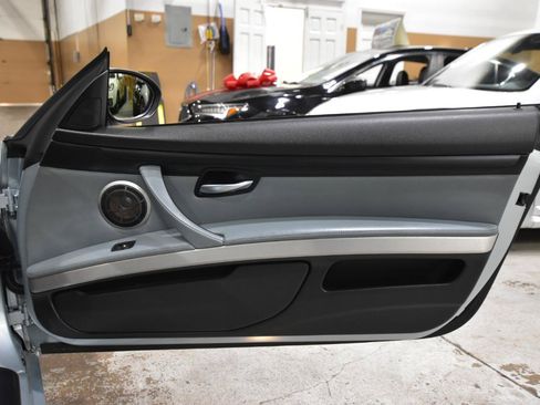 Used 2009 BMW M3 Convertible RWD image 44