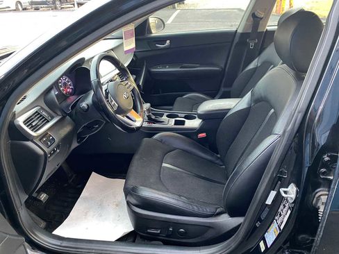 Used 2019 Kia Optima S image 10
