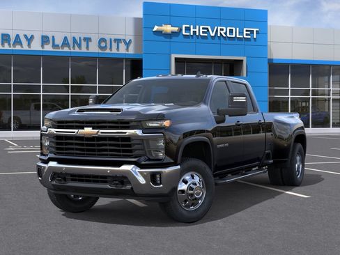 New 2026 Chevrolet Silverado 3500 LT w/ All Star Edition AWD/4WD image 6